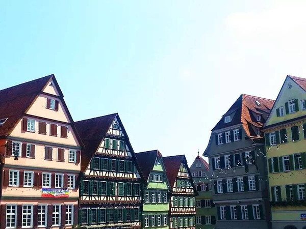 跟着童话去旅行---德国黑森林最美小镇图宾根