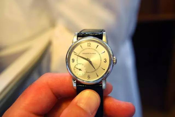 可泛亚电竞能是世界上最低调的手表了(图3)
