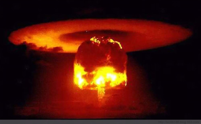 迄今为止世界上威力最大的核弹:大伊万氢弹