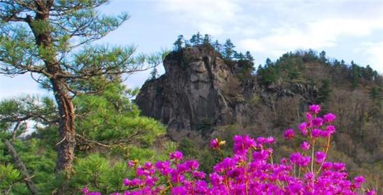 铁力桃山悬羊峰 景区简介