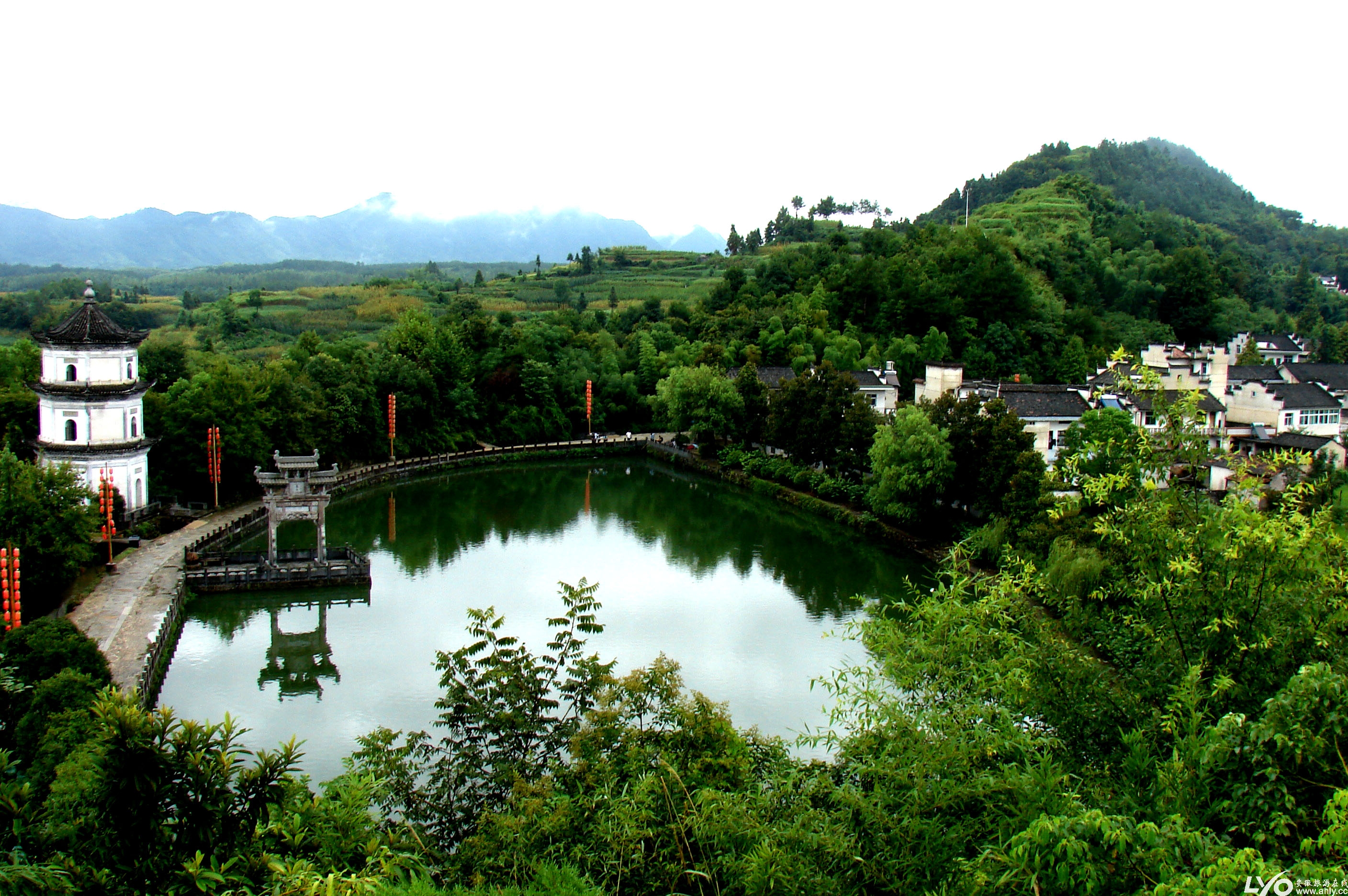 (旌德县江村聚秀湖 旌德县旅游局/摄)