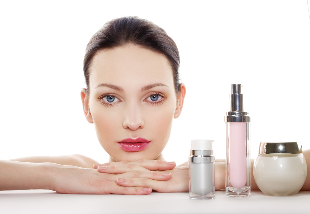 敏感肌肤怎样选择护肤品才能避免护肤不当?