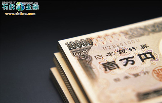 日元狂飙:1元人民币只能换16.3日元