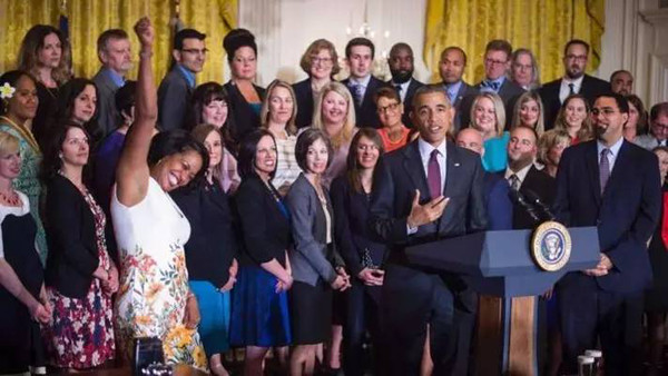 奥巴马在2016年美国国家年度教师颁奖典礼上
