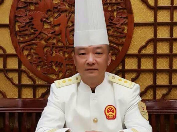 金忠 中国烹饪大师 江苏省名厨委执行主席 - 微