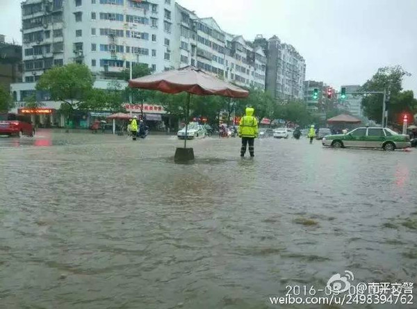 福建多地暴雨,政和洪水武夷山景区关闭…厦门