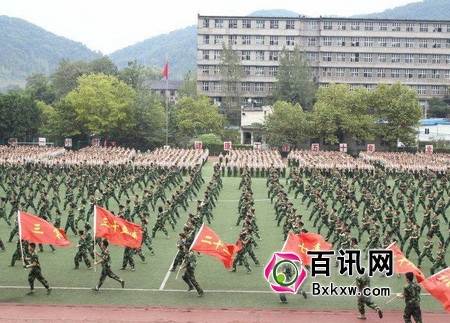 郑州:大学生入伍服役2年发放津贴补助14.4万元