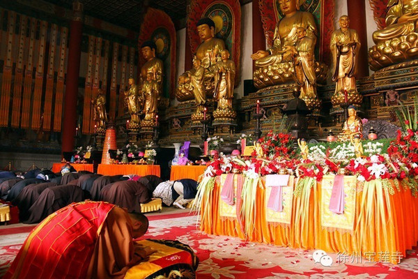 农历四月初八浴佛节宝莲寺恭迎释迦牟尼佛圣诞