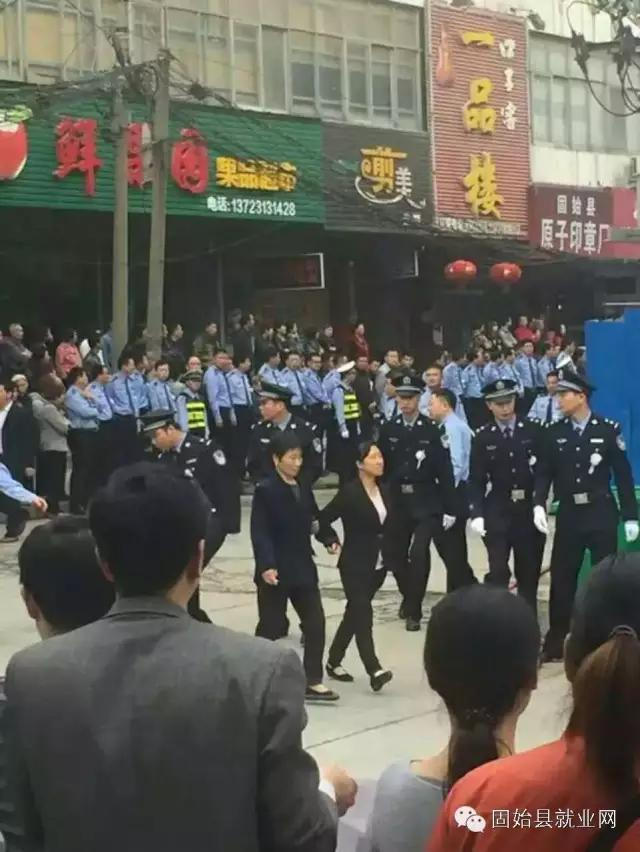 固始全城为因公殉职警官芦红奎送行,英雄一路走好