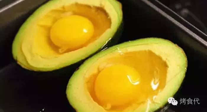 **High-Protein Avocado Egg Salad Recipe for a Healthy Meal**