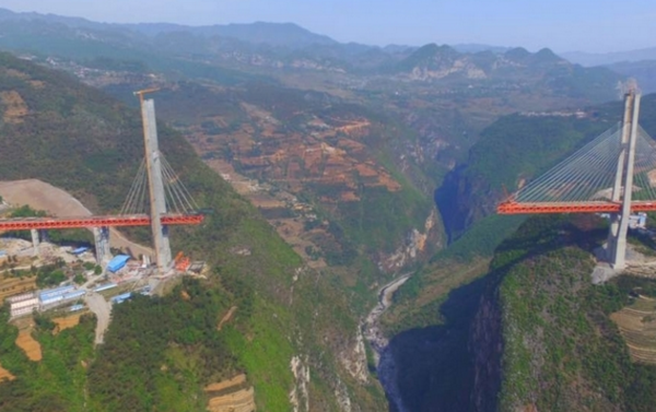 除了龙江大桥,云南还有不少震撼世界的大桥!