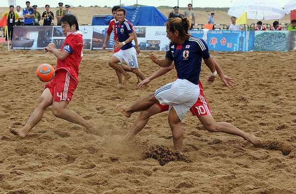 金沙岛免费拍写真,看沙滩足球赛,玩互动小游戏