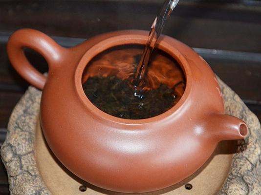 夏颖约茶:说说紫砂壶与盖碗泡茶的区别 - 微信