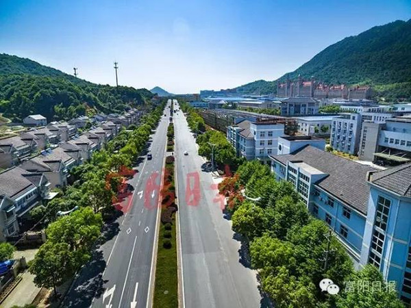 山水富阳间,道路蜿蜒,一桥架南北,处处成景—那最熟悉的"陌生人"