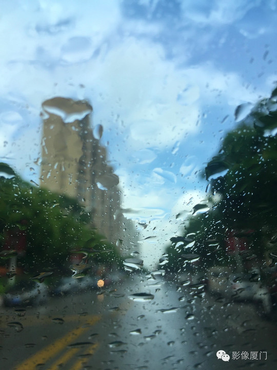 云顶方向突降阵雨