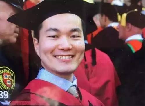哈佛毕业典礼上演讲的中国第一人到底说了什