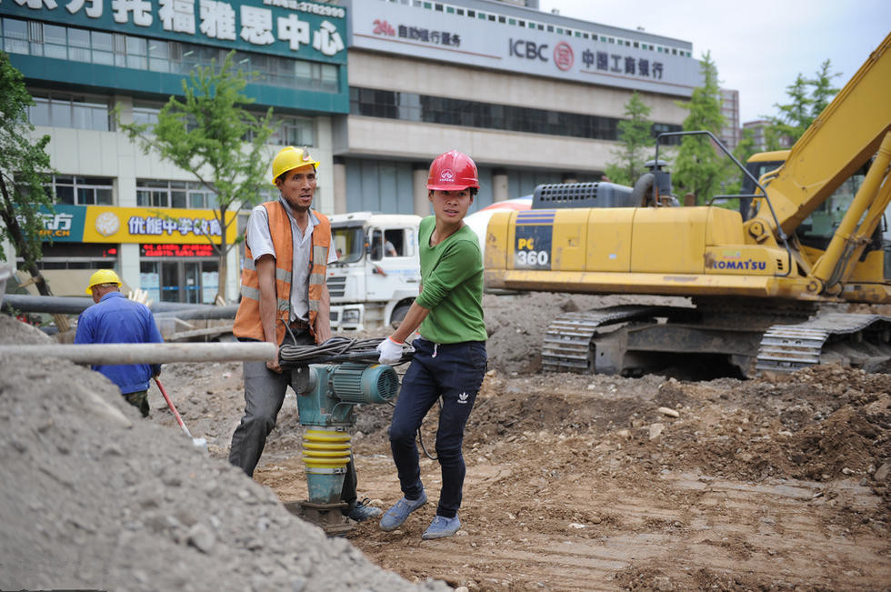 河南省各县外出外工人口排名_河南省各县地图(2)