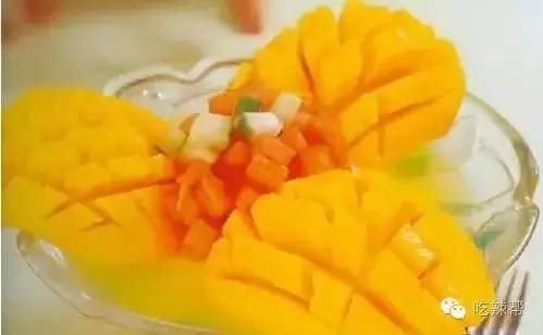 夏季吃芒果,怎样才能吃出健康~!