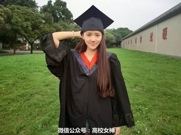 9,云南大学 骆咪10,北京师范大学珠海分校 张素婷看更多高颜值女神,请