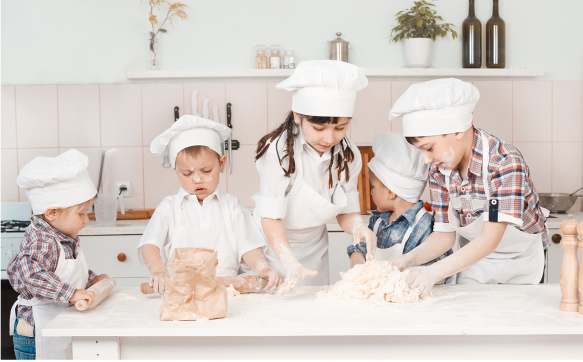 幼儿园DIY烘焙课程引进-洪恩幼儿园加盟