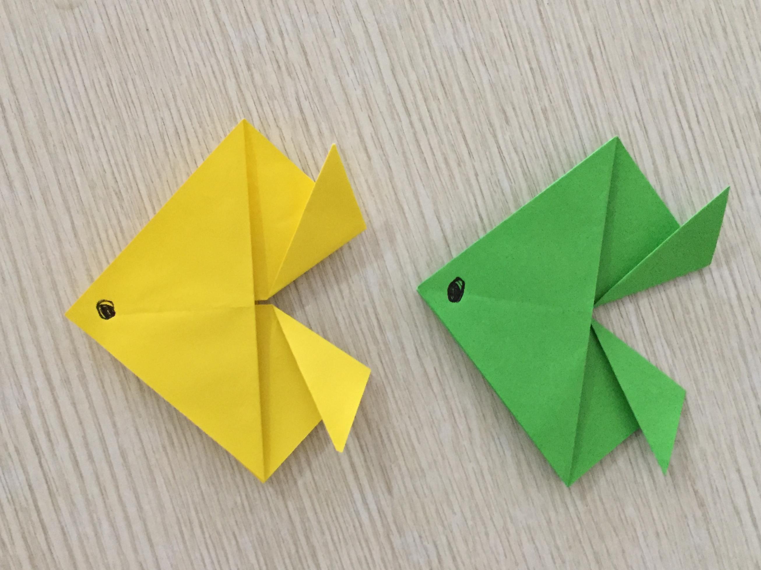 手工折纸教程，简单又漂亮的可爱立体小金鱼的手工折纸制作方法(2) - 有点网 - 好手艺