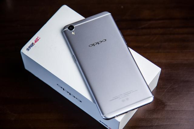 深邃的黑:又一息屏美学 oppo r9雪岩灰至美图