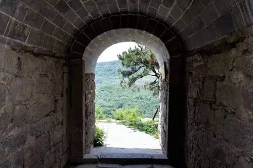 河南的古山寨你知道几个荥阳郑冲村的青龙古山寨值得去