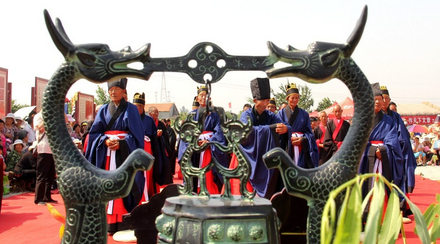 现场直击:莒县寨里河镇龙尾村祈雨仪式