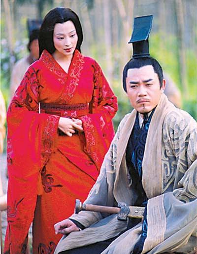 《汉武大帝》由胡玫执导,陈宝国,焦晃,归亚蕾,陶虹等主演.