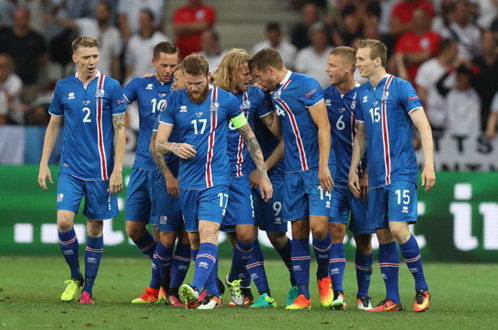 欧洲杯-冰岛继续创造历史,热门冠军出局