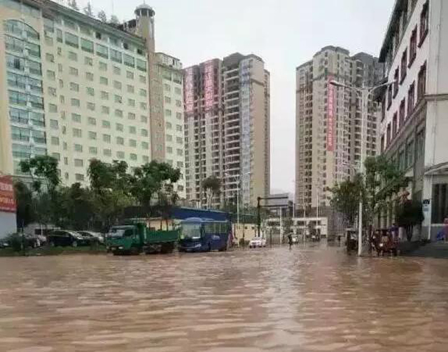 张家界自由行旅游攻略 有种景色叫做雨季过后