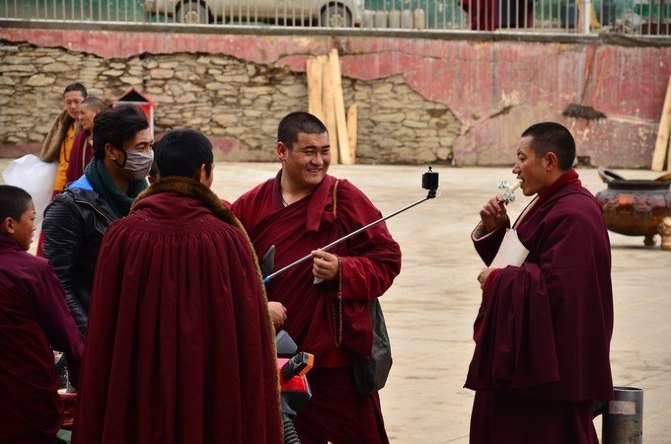 世界上最后一片净土—色达喇荣五明佛学院