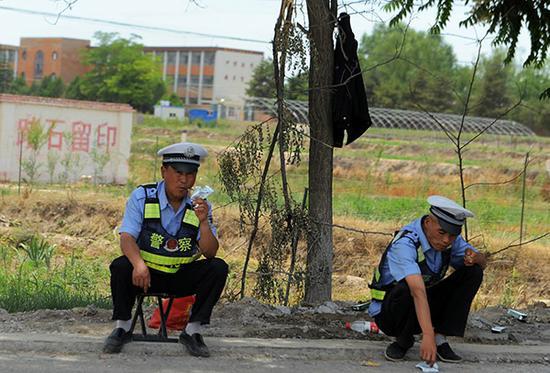 甘草镇人口_兰州市榆中县全力保障学生营养餐(3)