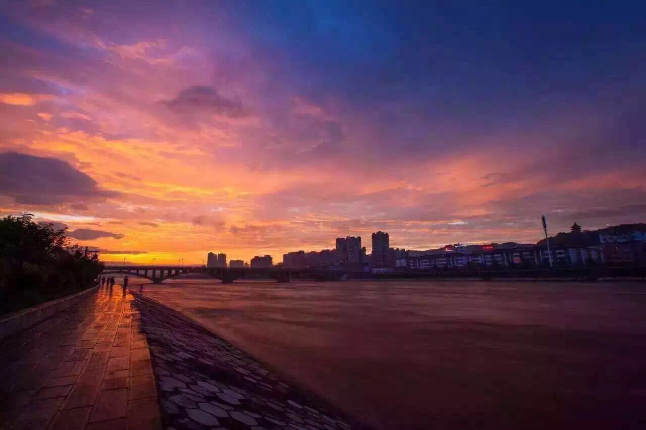 张家界自由行旅游攻略 有种景色叫做雨季过后