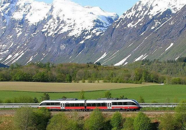 持欧洲火车通票,可游欧洲最美12条铁路线!