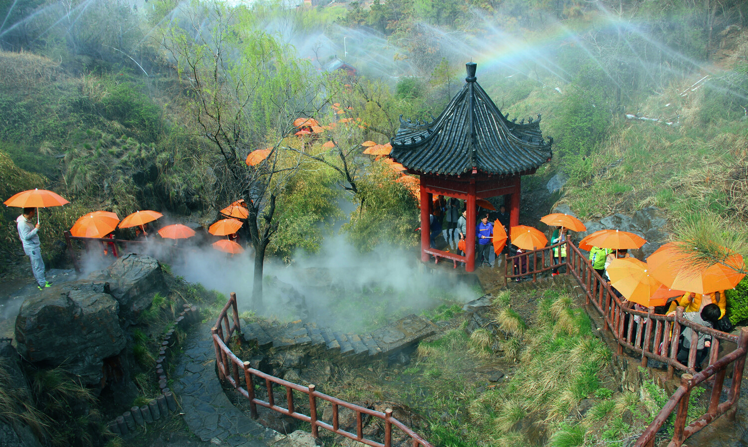 旅游 正文  据了解,本次活动由山东亲情沂蒙旅游集团主办,雪山彩虹谷