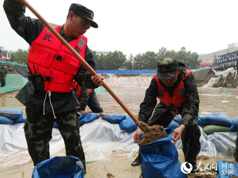 其它 正文 原标题:全国地市最大雨量突袭河南新乡 150名武警赴抗洪