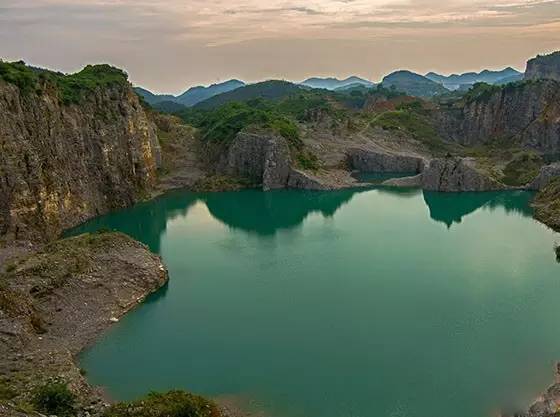 航拍铜锣山国家矿山垣园