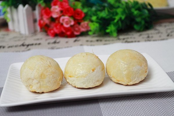 上海烹饪培训学校教你做鲜肉月饼 - 微信公众平