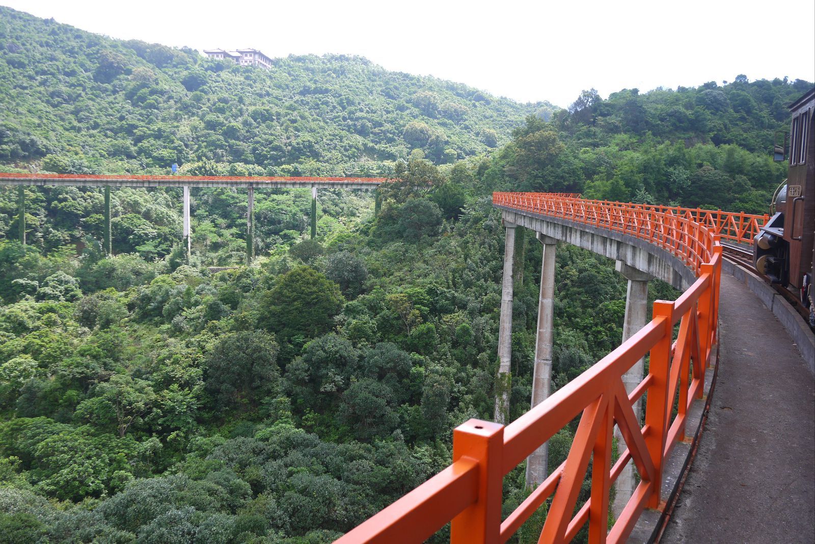 深圳东部华侨城大峡谷门票多少钱