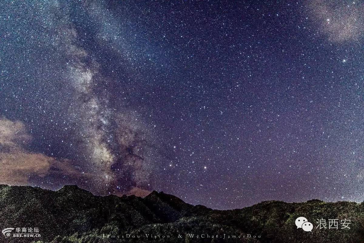 西安网友夜拍星空:夜宿终南观天河,坐看牛郎织女