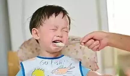 宝宝厌食偏食,是因为爸妈做错了4件事!