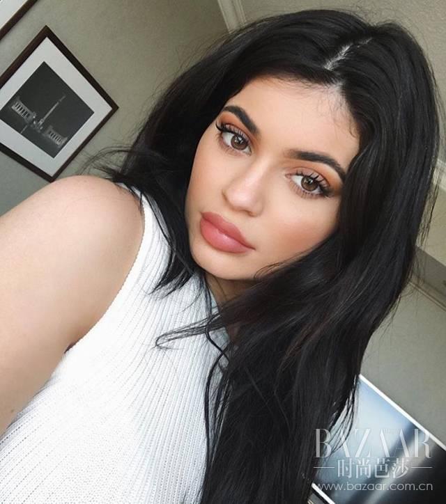 kylie jenner的彩妆铺子又上新了!