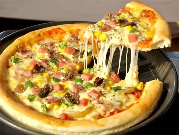 必胜客披萨怎么吃视频