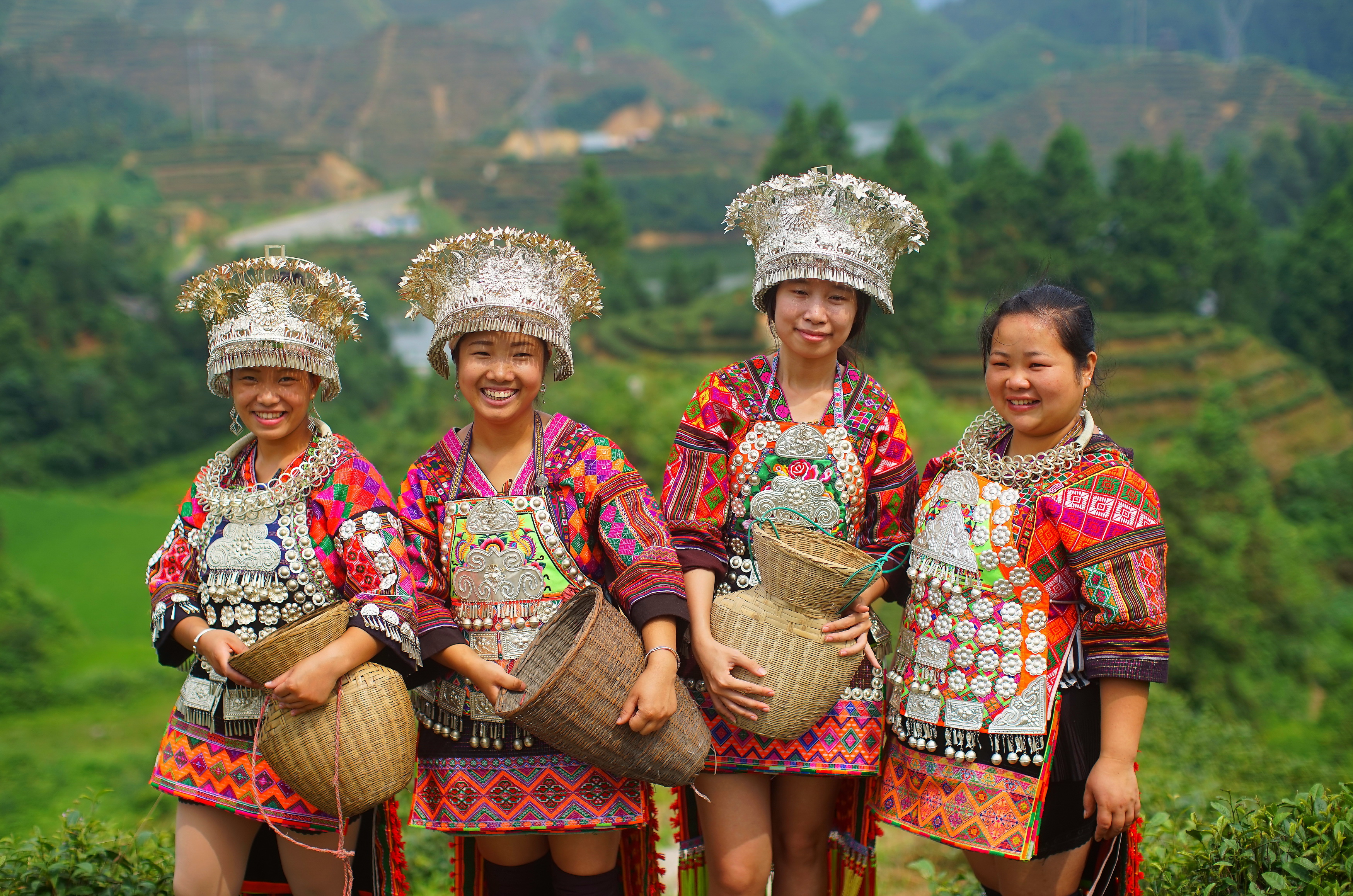 五百年前的超短裙苗族如何走到今天-搜狐旅游