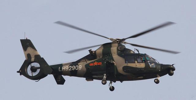 法国sa 321"超黄蜂"(super frelon)多用途直升机
