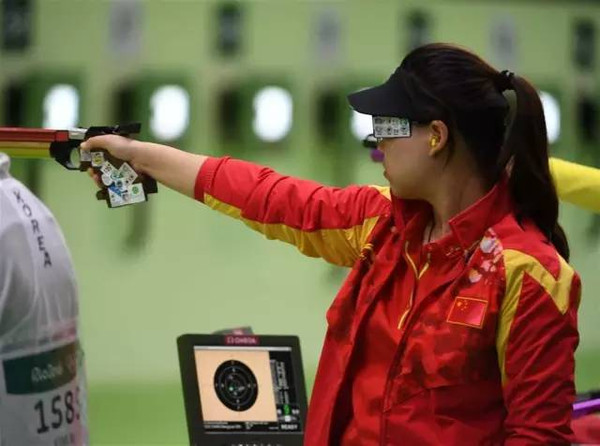 中国首金诞生!女子10米气手枪张梦雪夺冠!