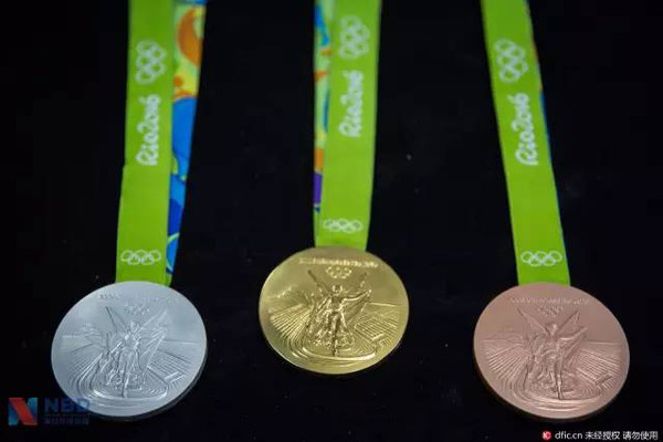 里约奥运金牌有1斤重,到底值多少钱?为啥巴西