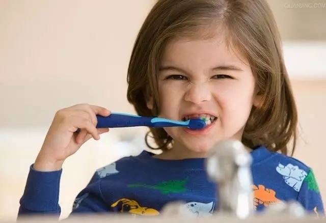 孩子不爱刷牙?是你方式没有用对!