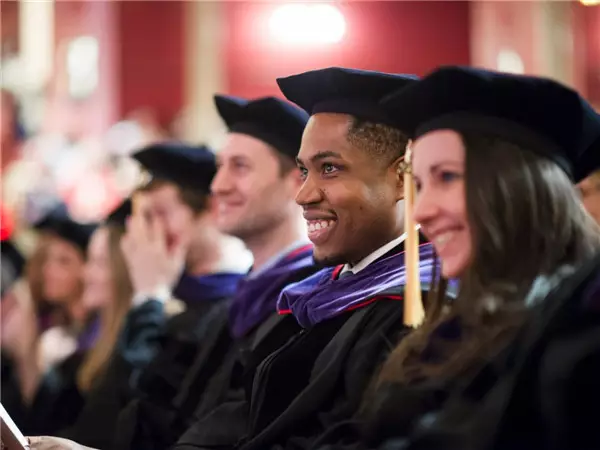法律专业“一哥”耶鲁大学就业率竟然只排在第十